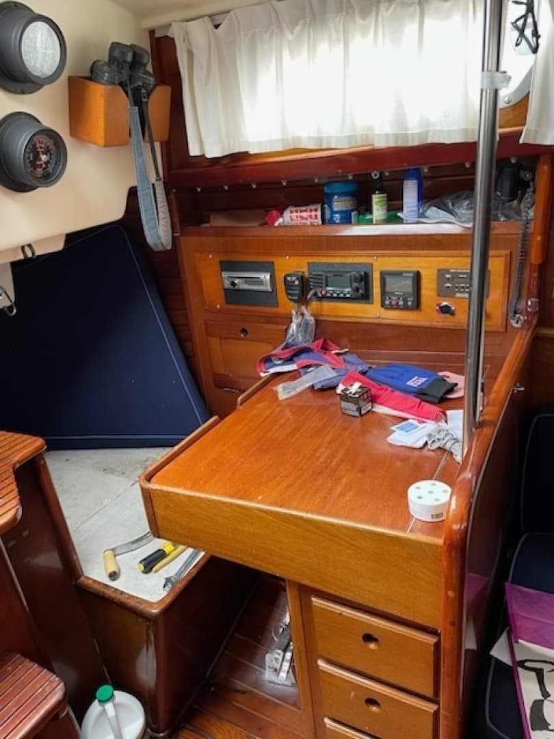 1980 Bristol 35.5 Keel/CB