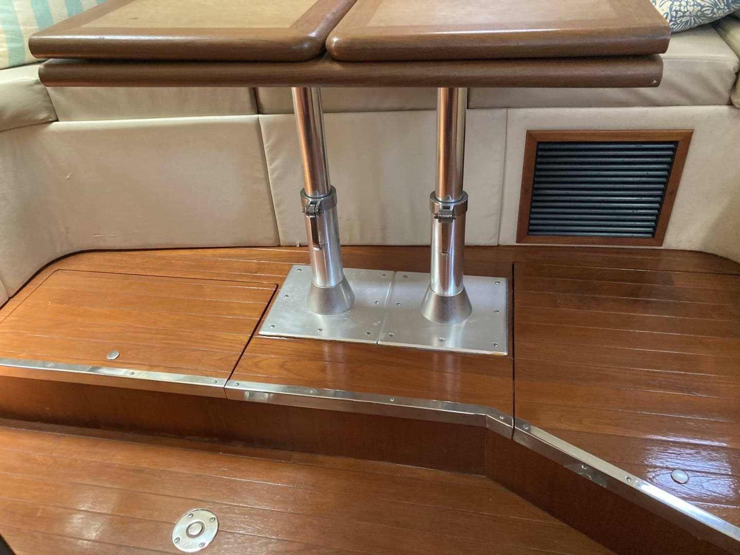 1995 Tiara Yachts 4000