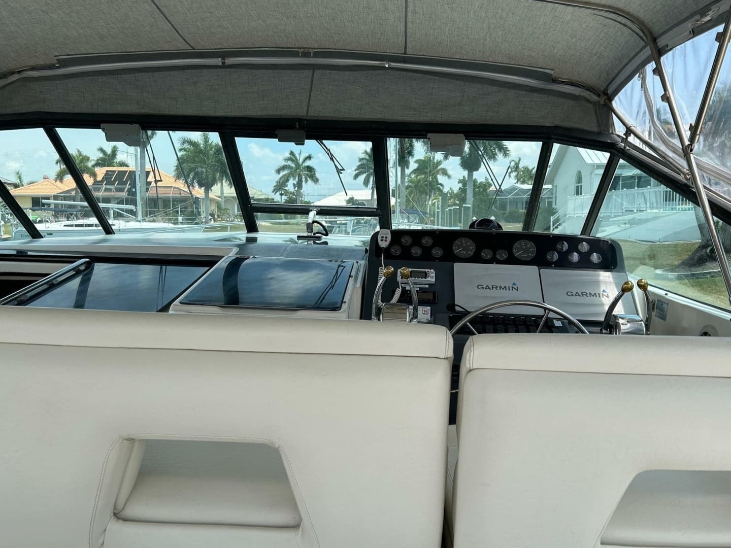 1995 Tiara Yachts 4000