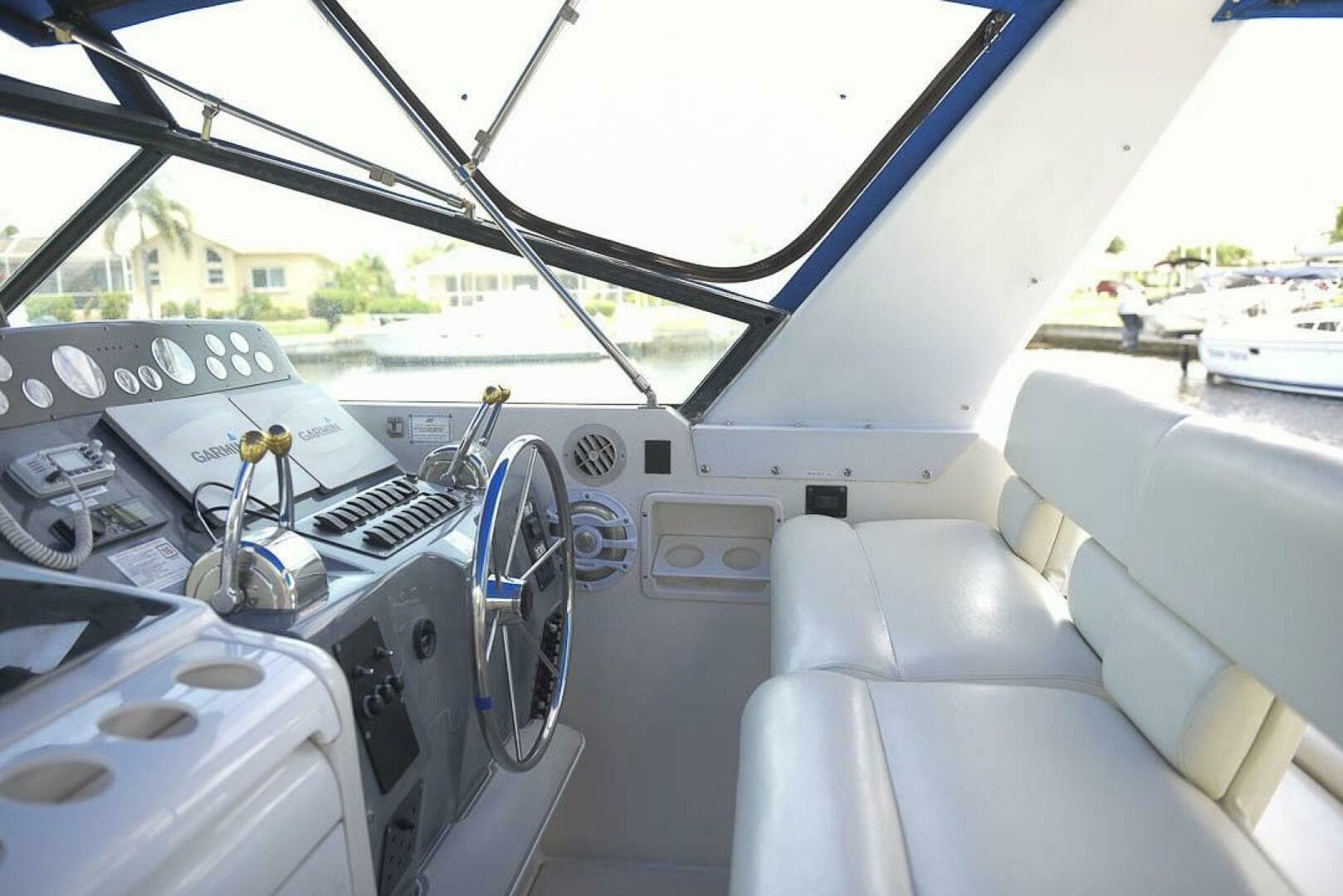 1995 Tiara Yachts 4000