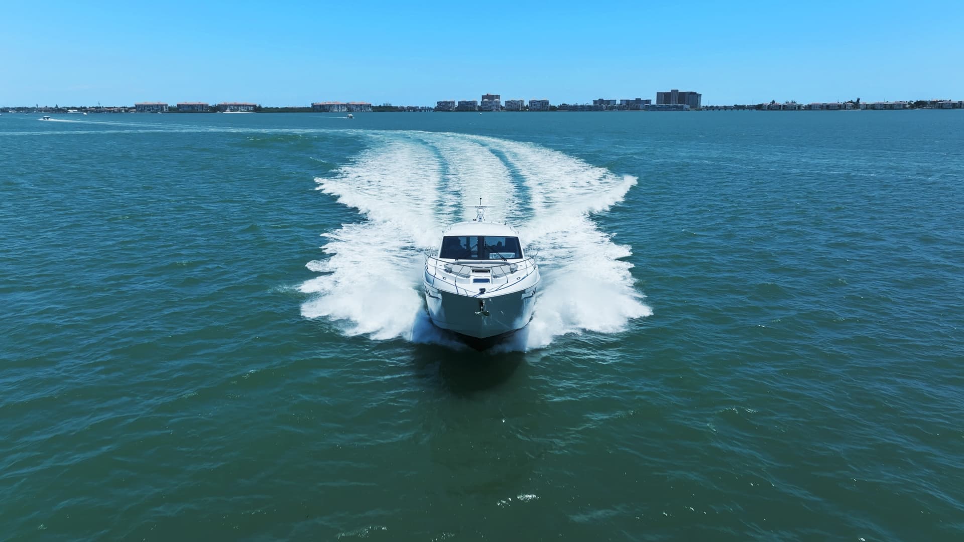 2025 Cruisers Yachts 50 Cantius