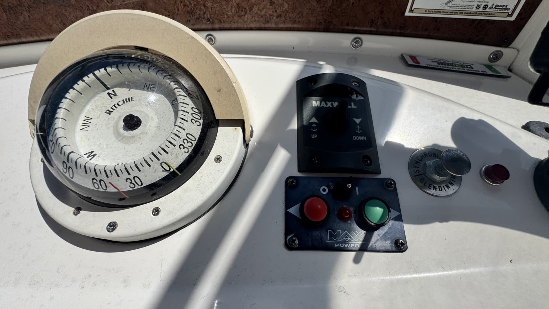 Electronics & Navigation