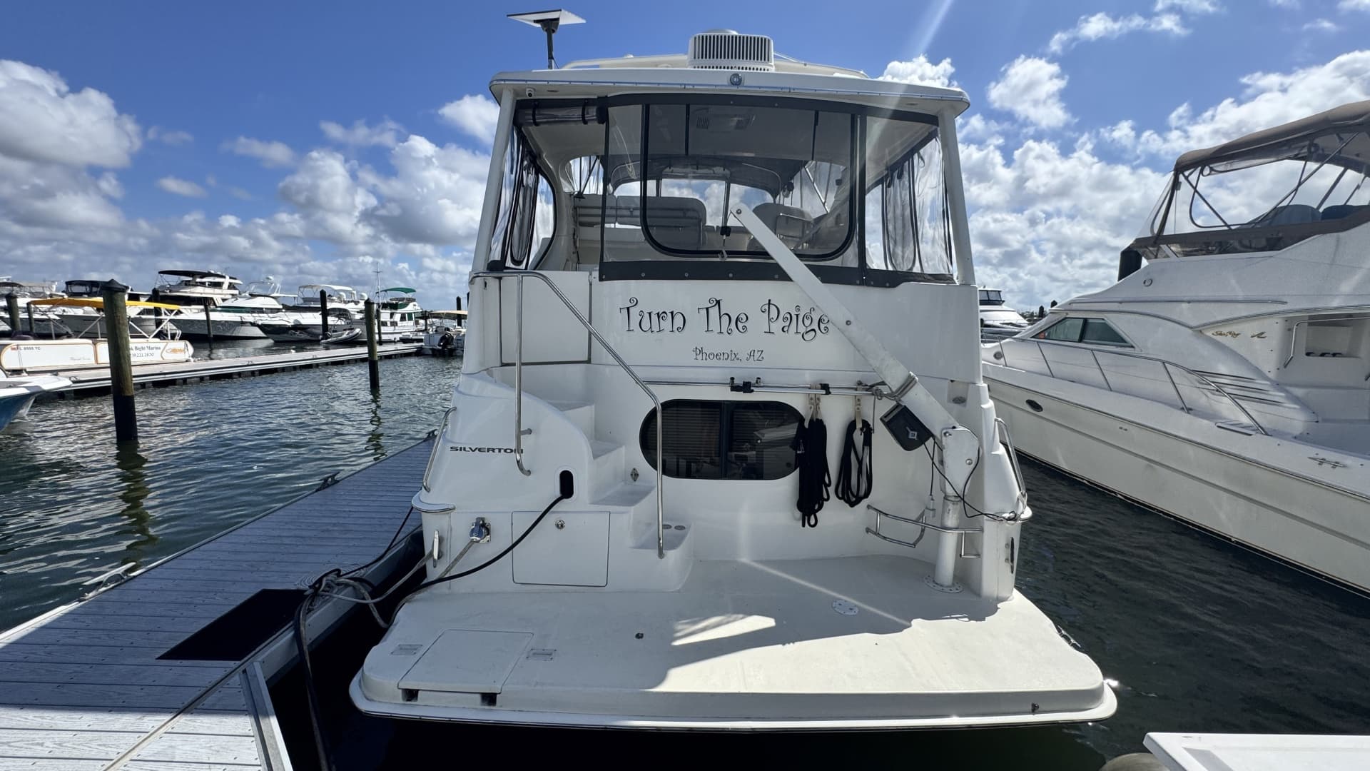 Stern View with Swim Platform