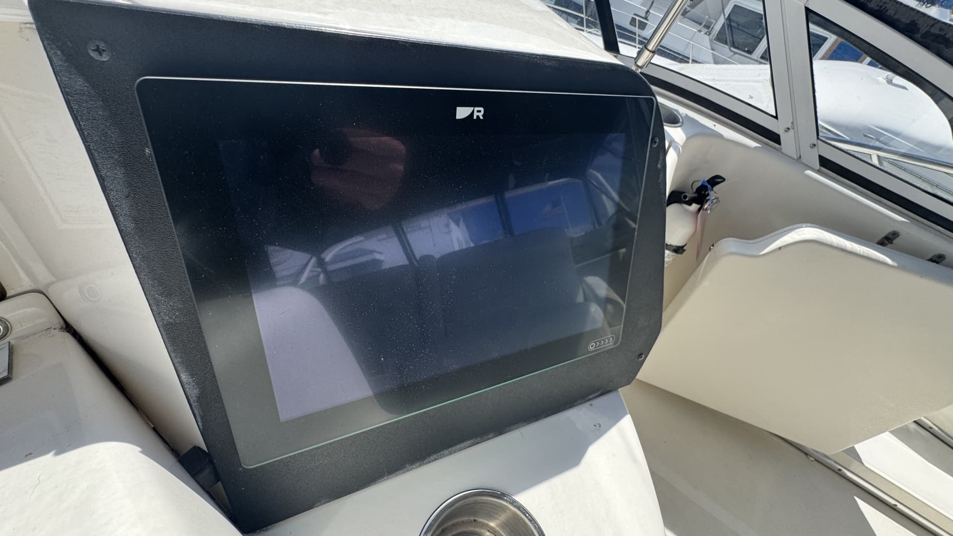 Electronics & Navigation