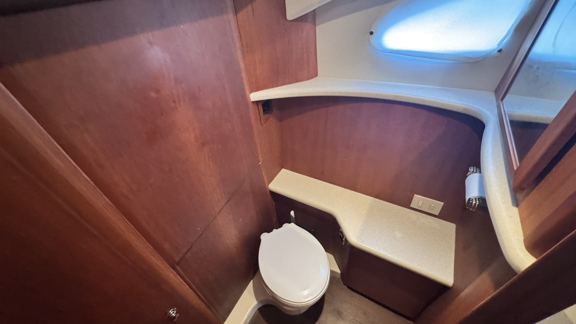 Owner's Ensuite Head