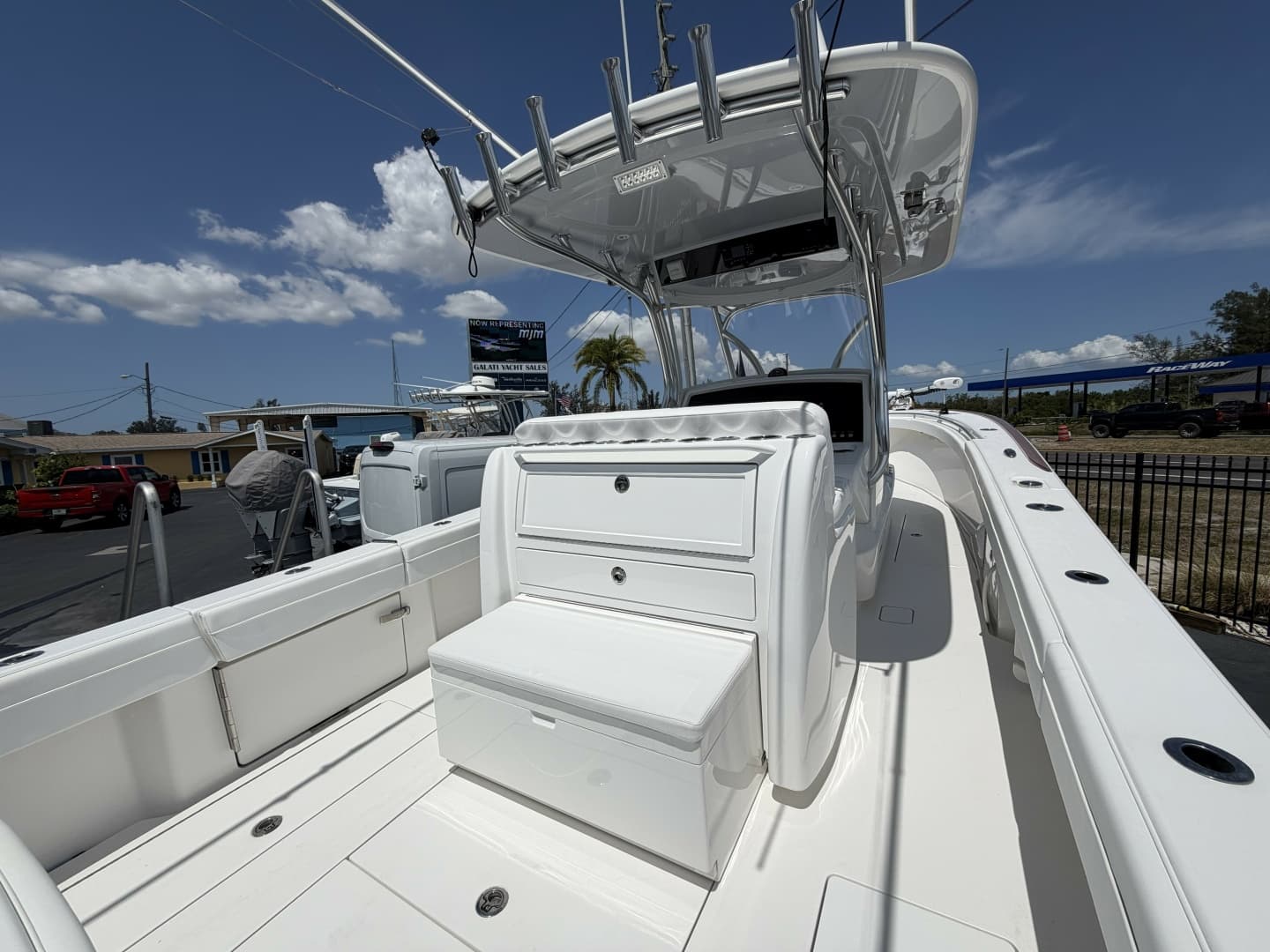 2023 Valhalla Boatworks V33