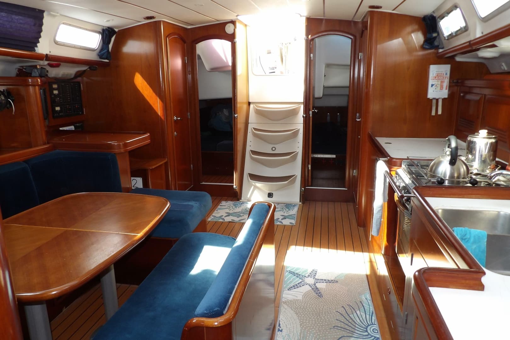 2002 Beneteau 473