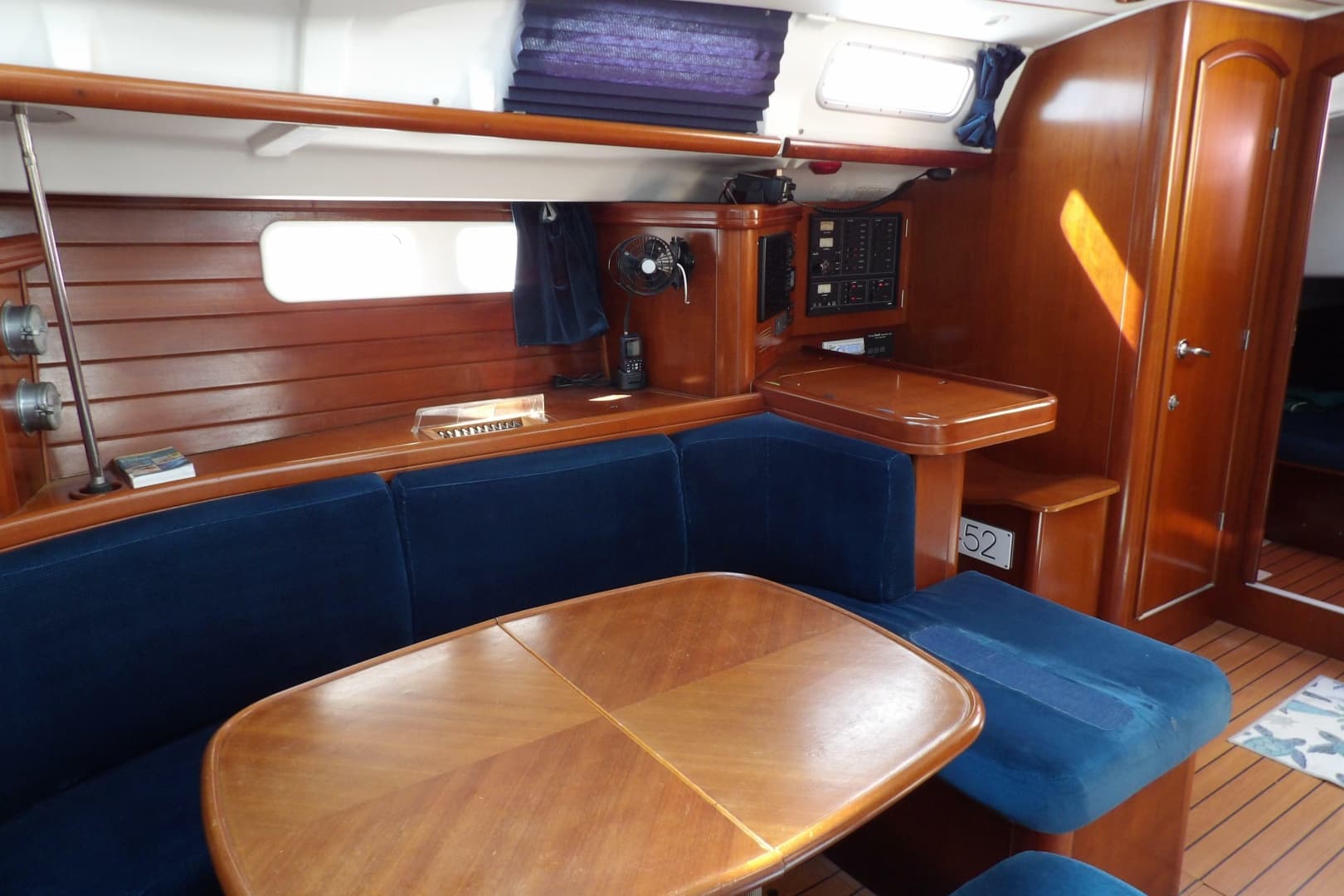 2002 Beneteau 473