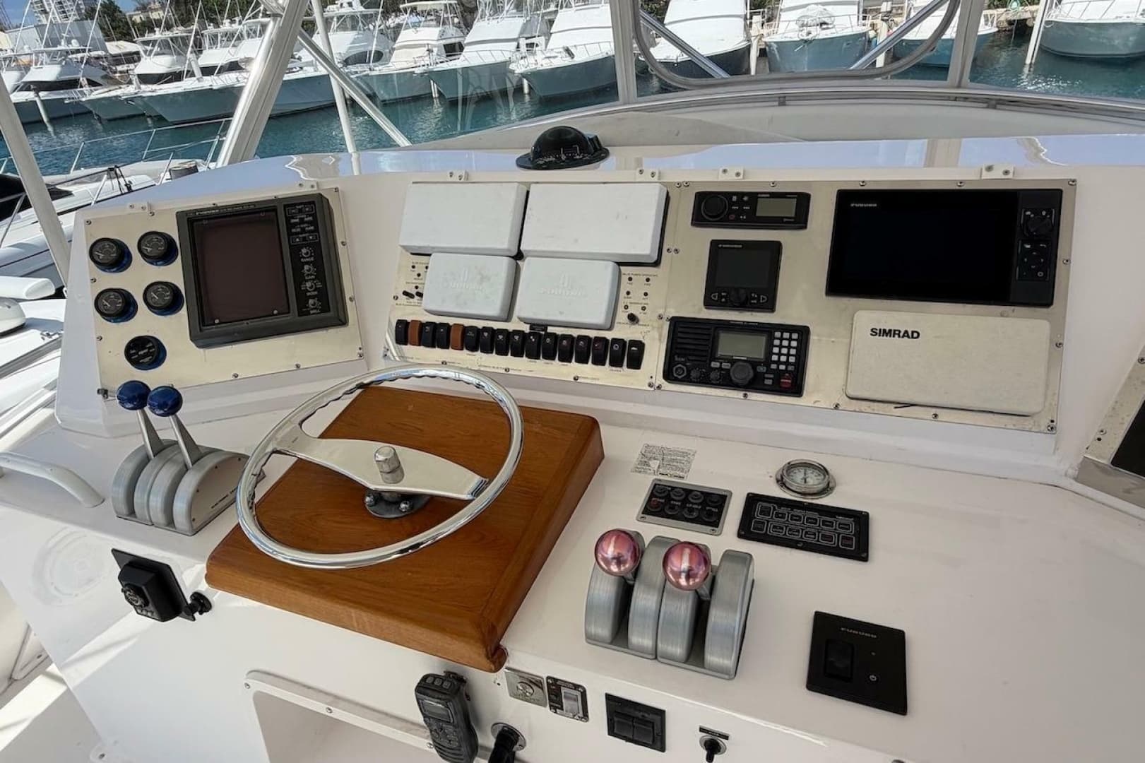 1995 Bertram 60 Convertible