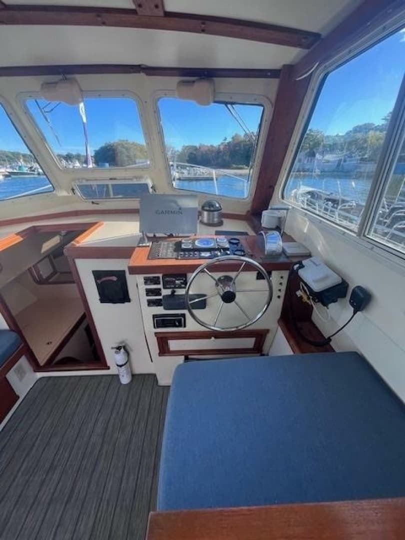 1989 Blue Seas Out Island Explorer