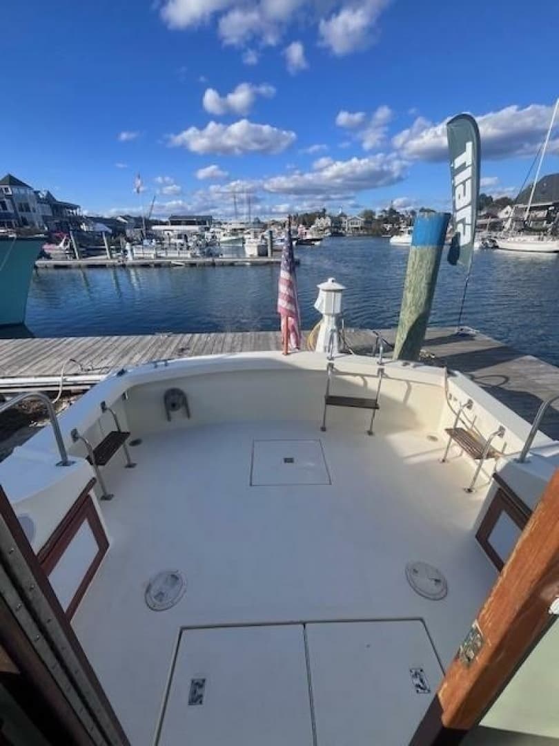 1989 Blue Seas Out Island Explorer