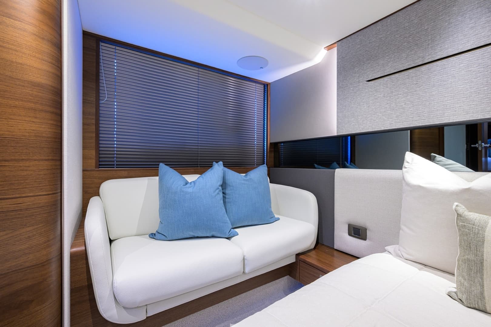 Princess 50 Everlong - Interior Stateroom