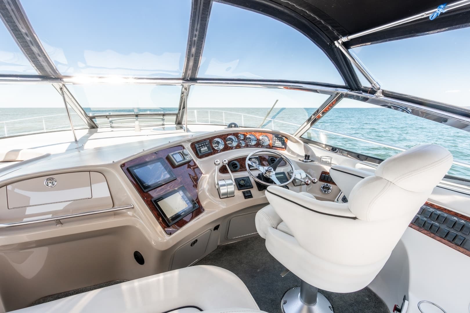 2001 Sea Ray 510 Sundancer 800 CAT