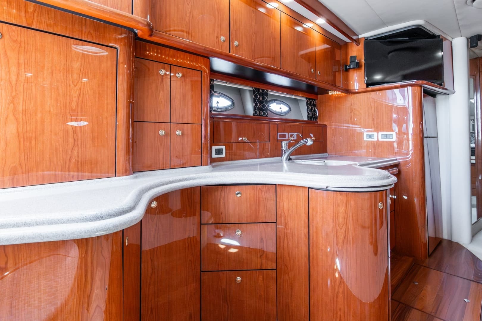 2001 Sea Ray 510 Sundancer 800 CAT