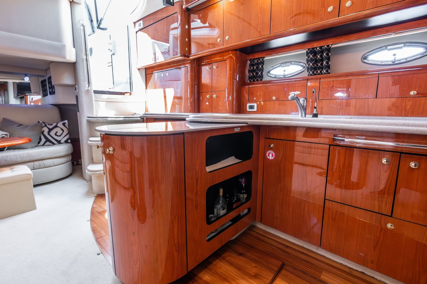 2001 Sea Ray 510 Sundancer 800 CAT