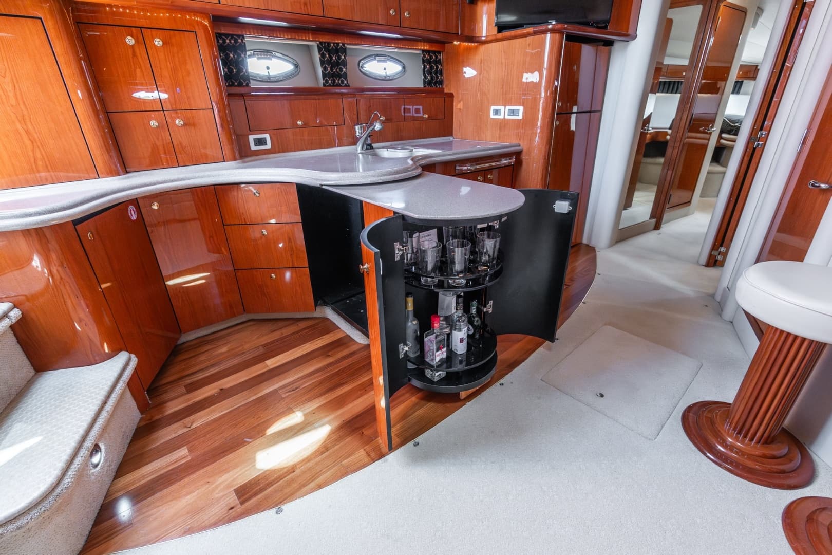 2001 Sea Ray 510 Sundancer 800 CAT