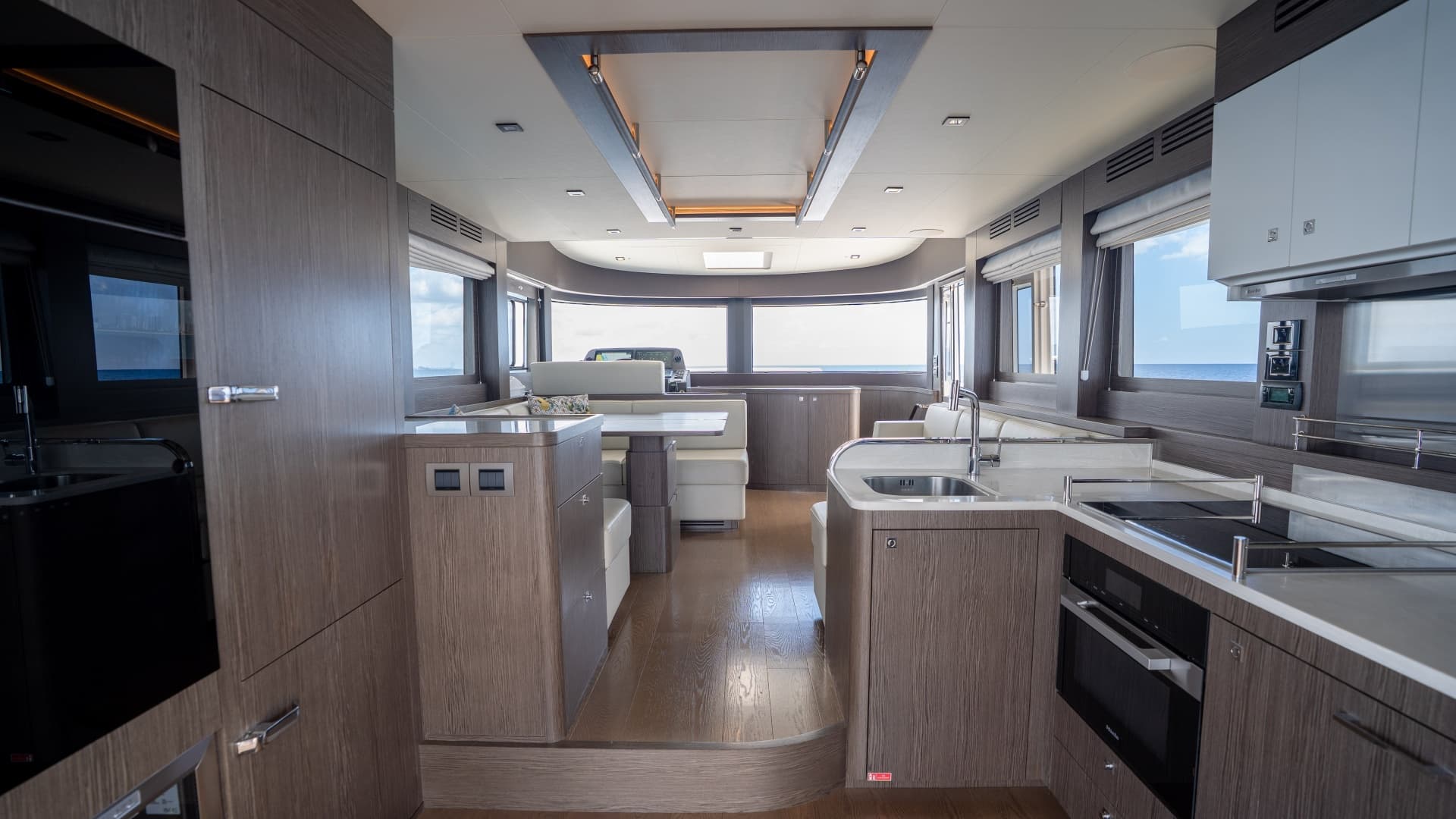 2025 Sirena 58