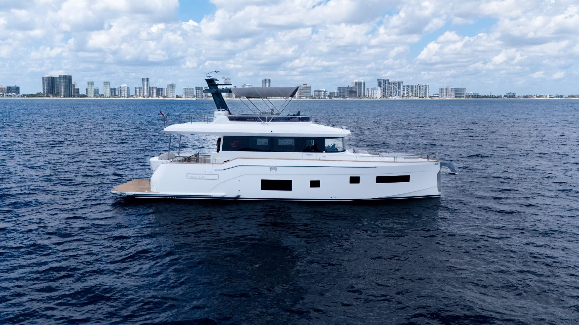 2025 Sirena 58