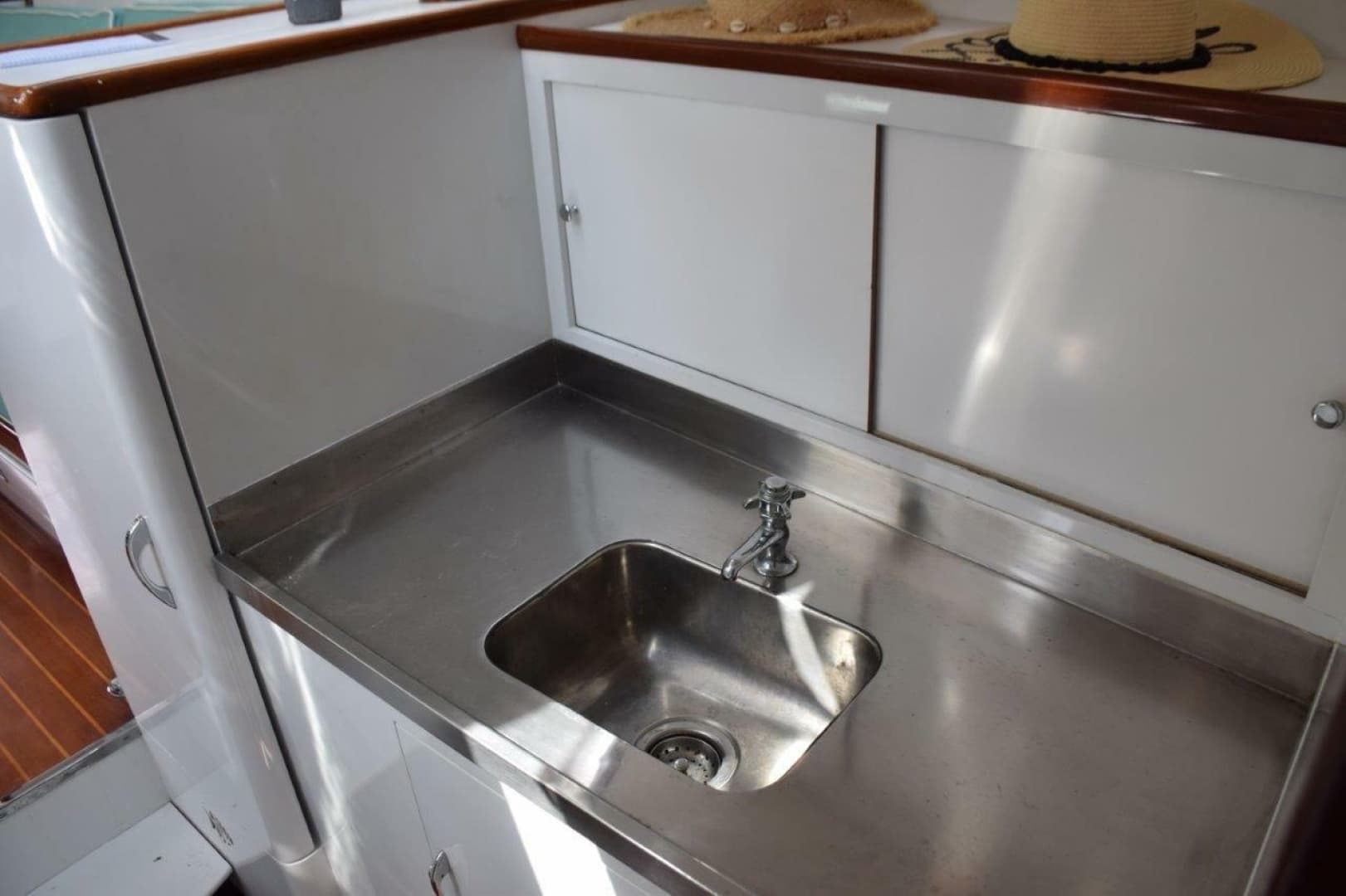 Galley Portside And Refrigerator