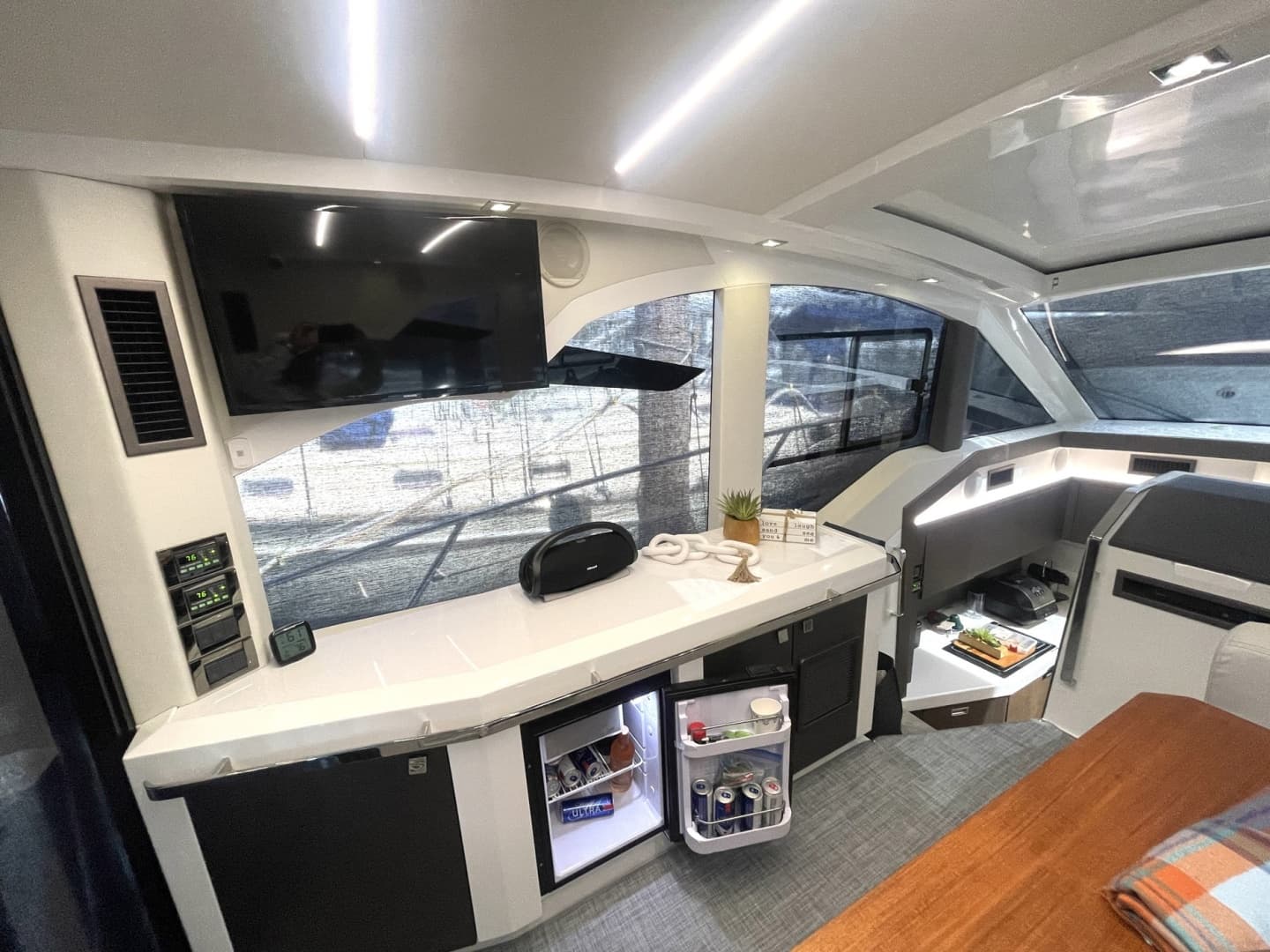 2020 Galeon 425 HTS
