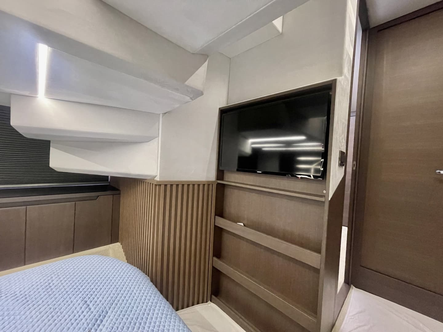 2020 Galeon 425 HTS