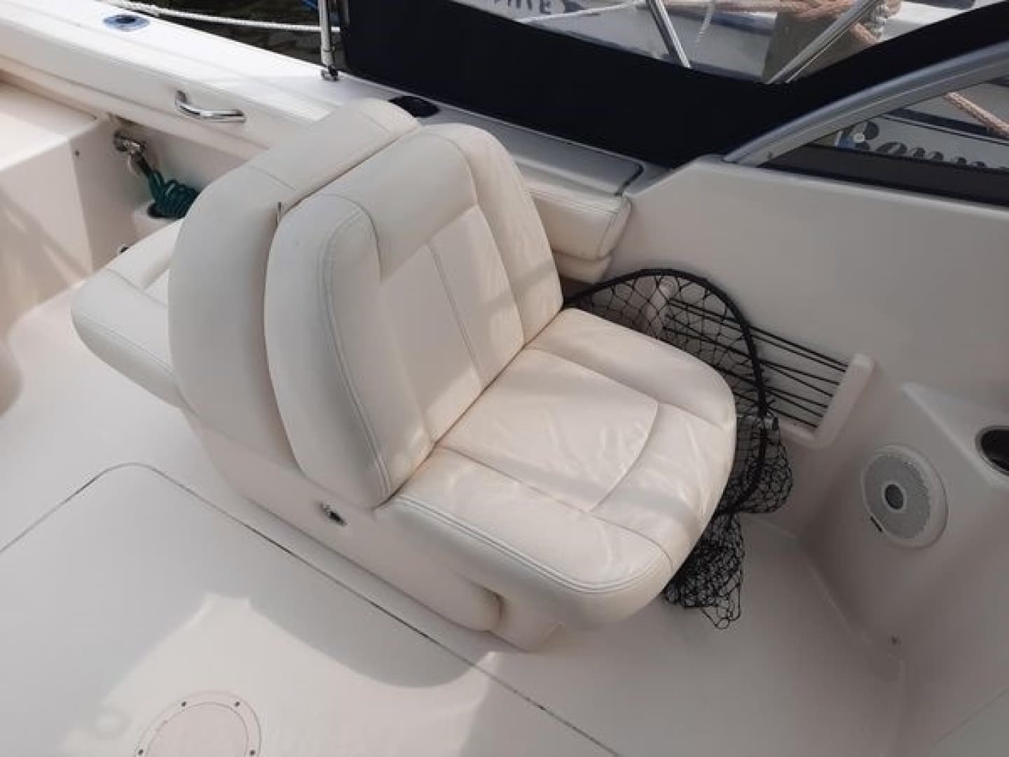 2016 Grady-White Freedom 205