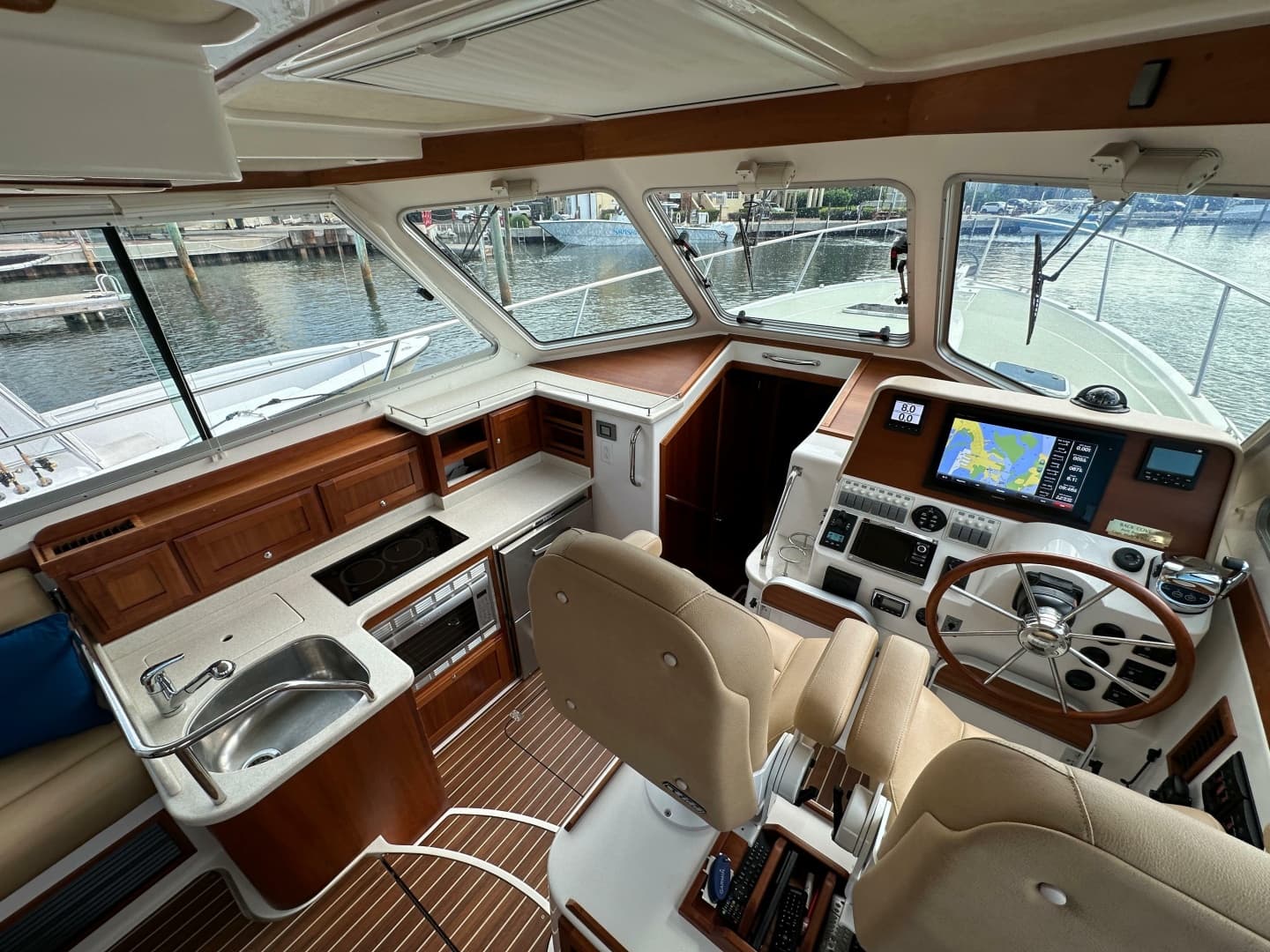 2016 Back Cove 37