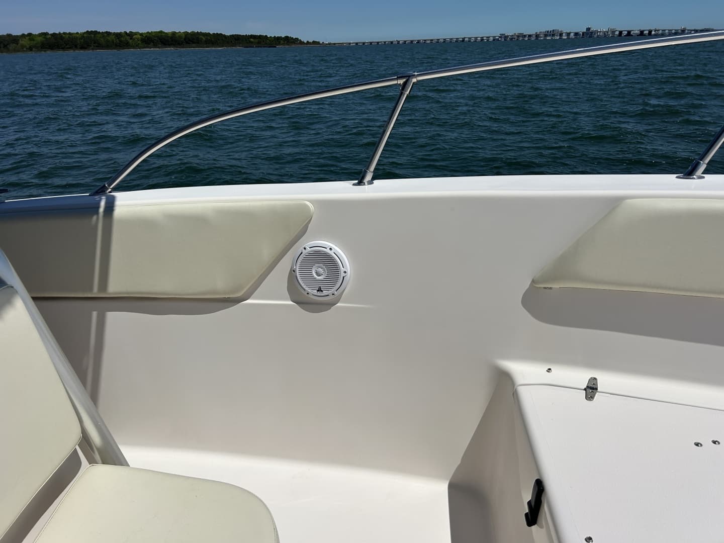 1999 Grady-White 306 Bimini