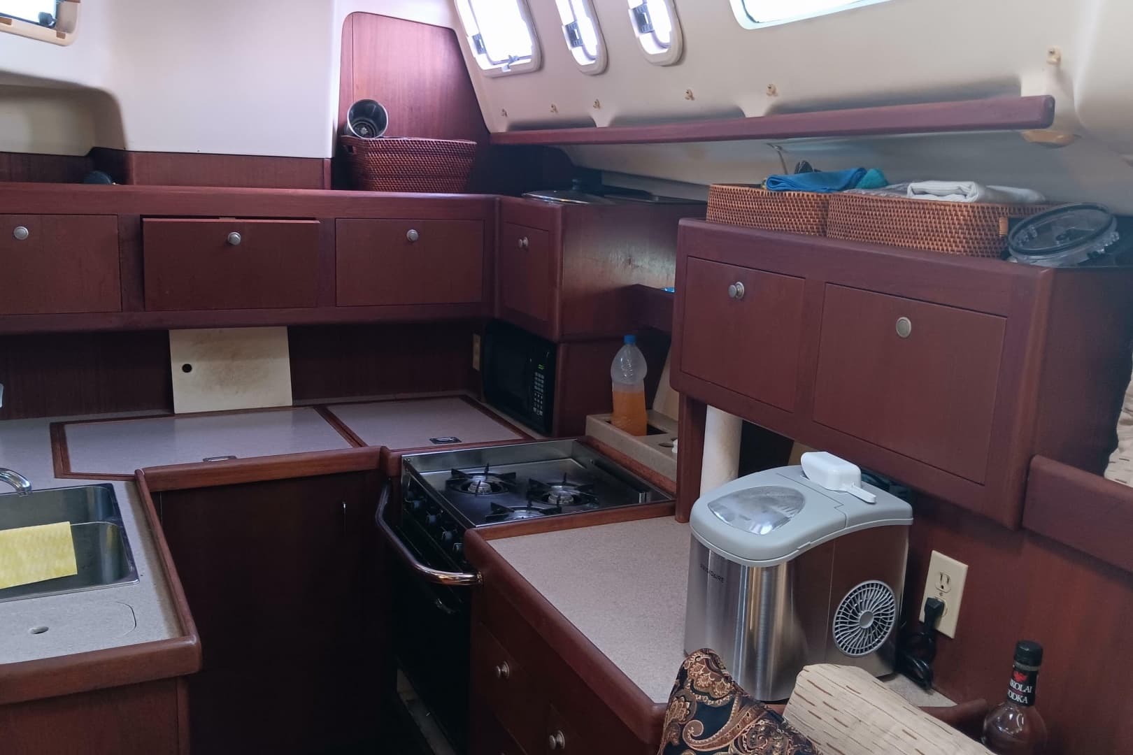 1998 Hunter Passage 450