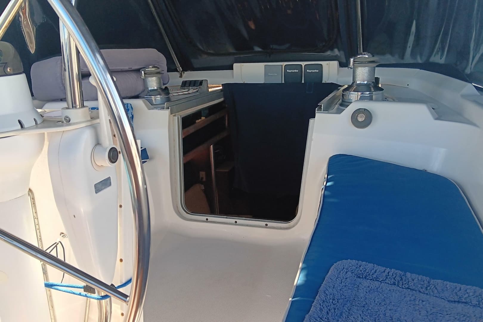 1998 Hunter Passage 450