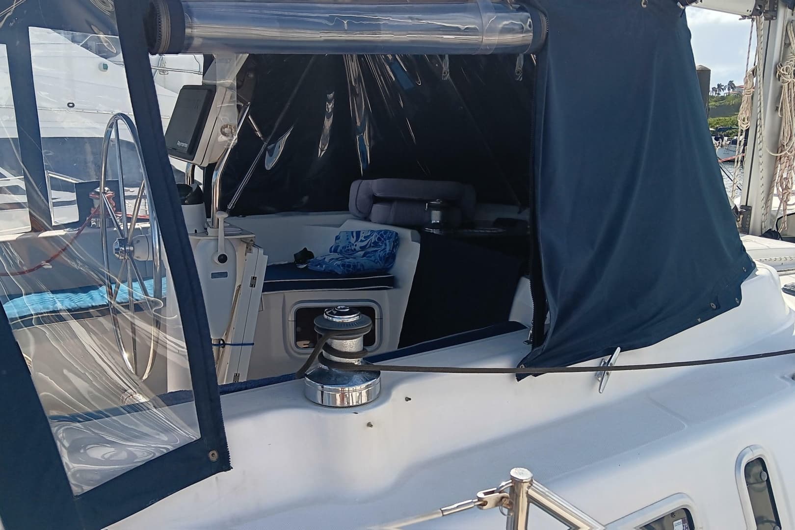 1998 Hunter Passage 450
