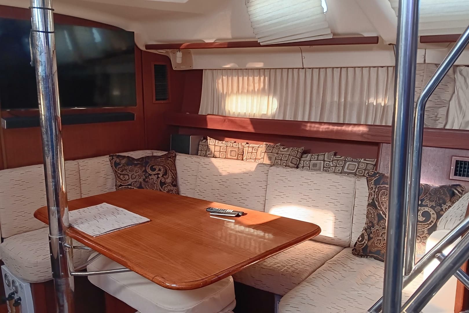 1998 Hunter Passage 450