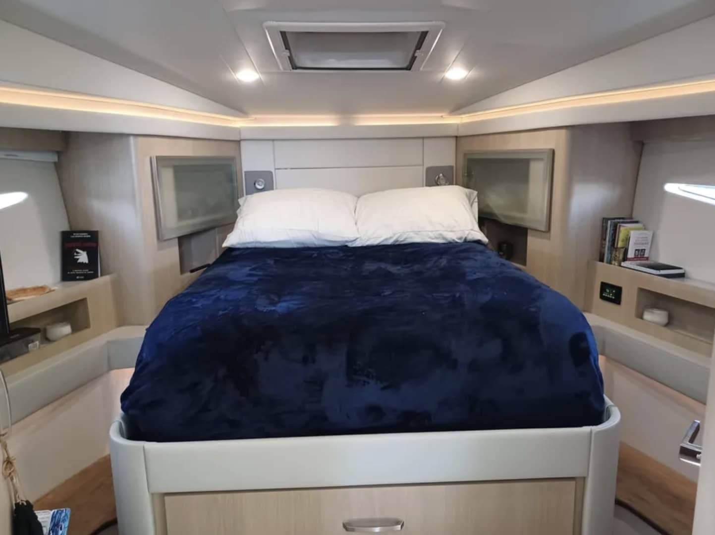 2023 Regal 42 FXO
