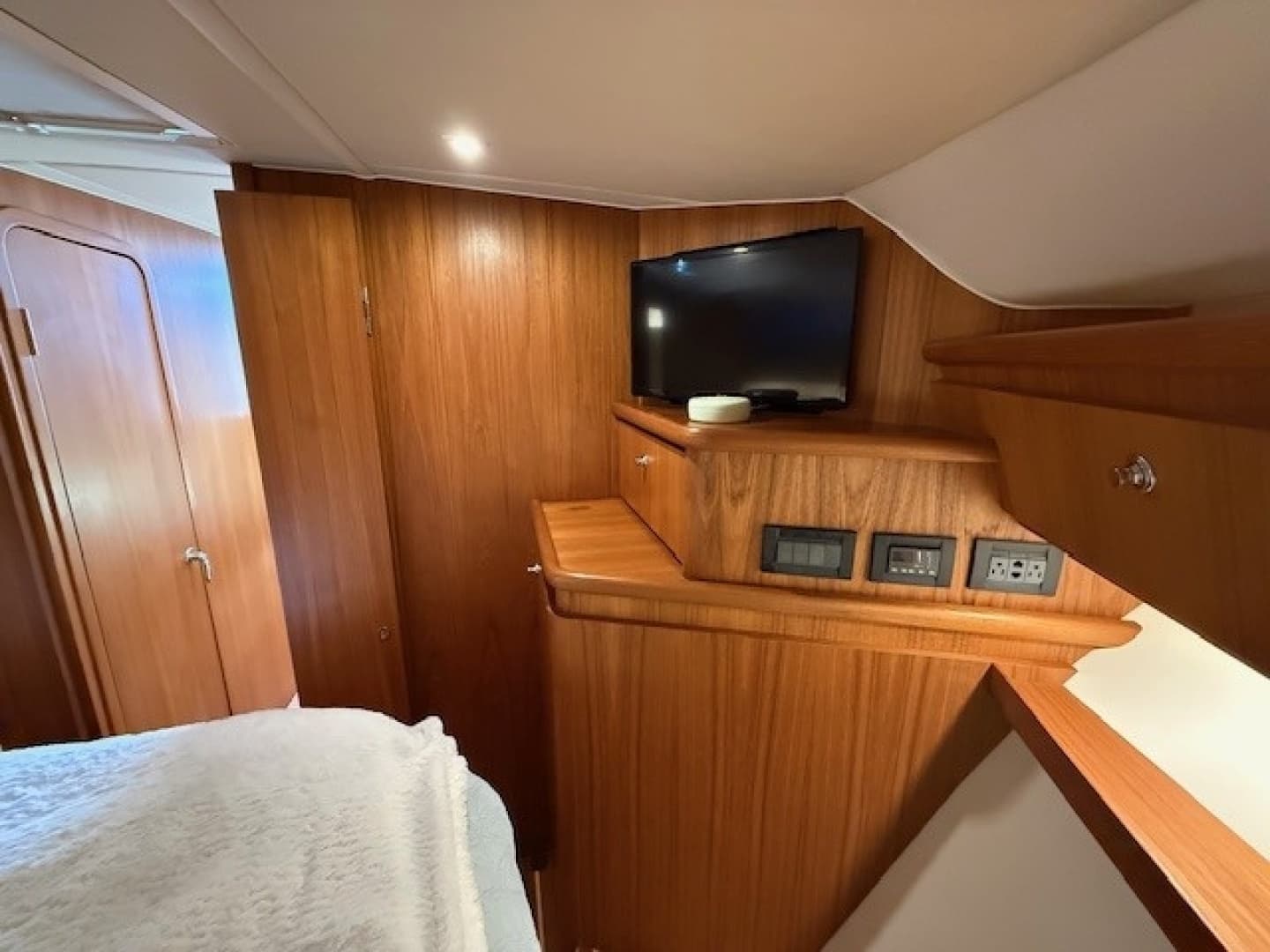 2007 Tiara Yachts 4200 Open