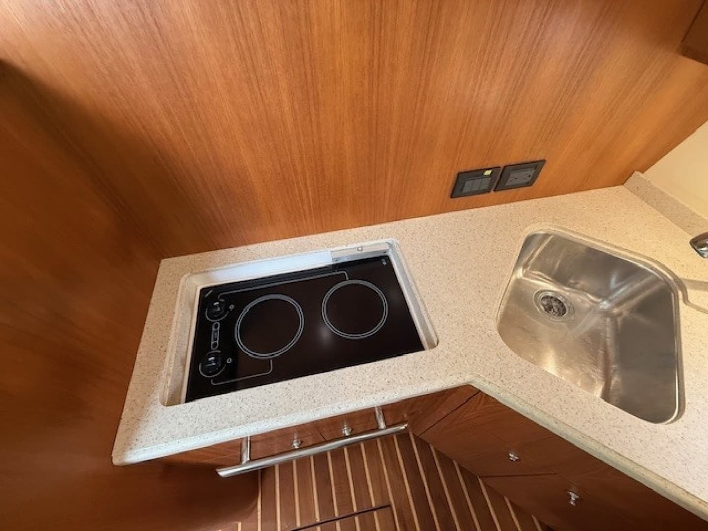 2007 Tiara Yachts 4200 Open