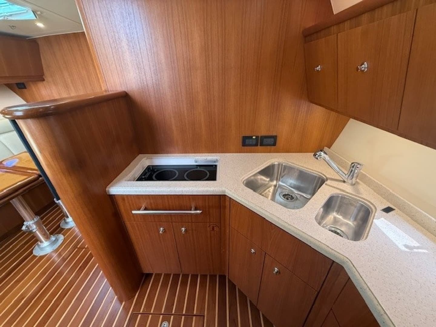 2007 Tiara Yachts 4200 Open