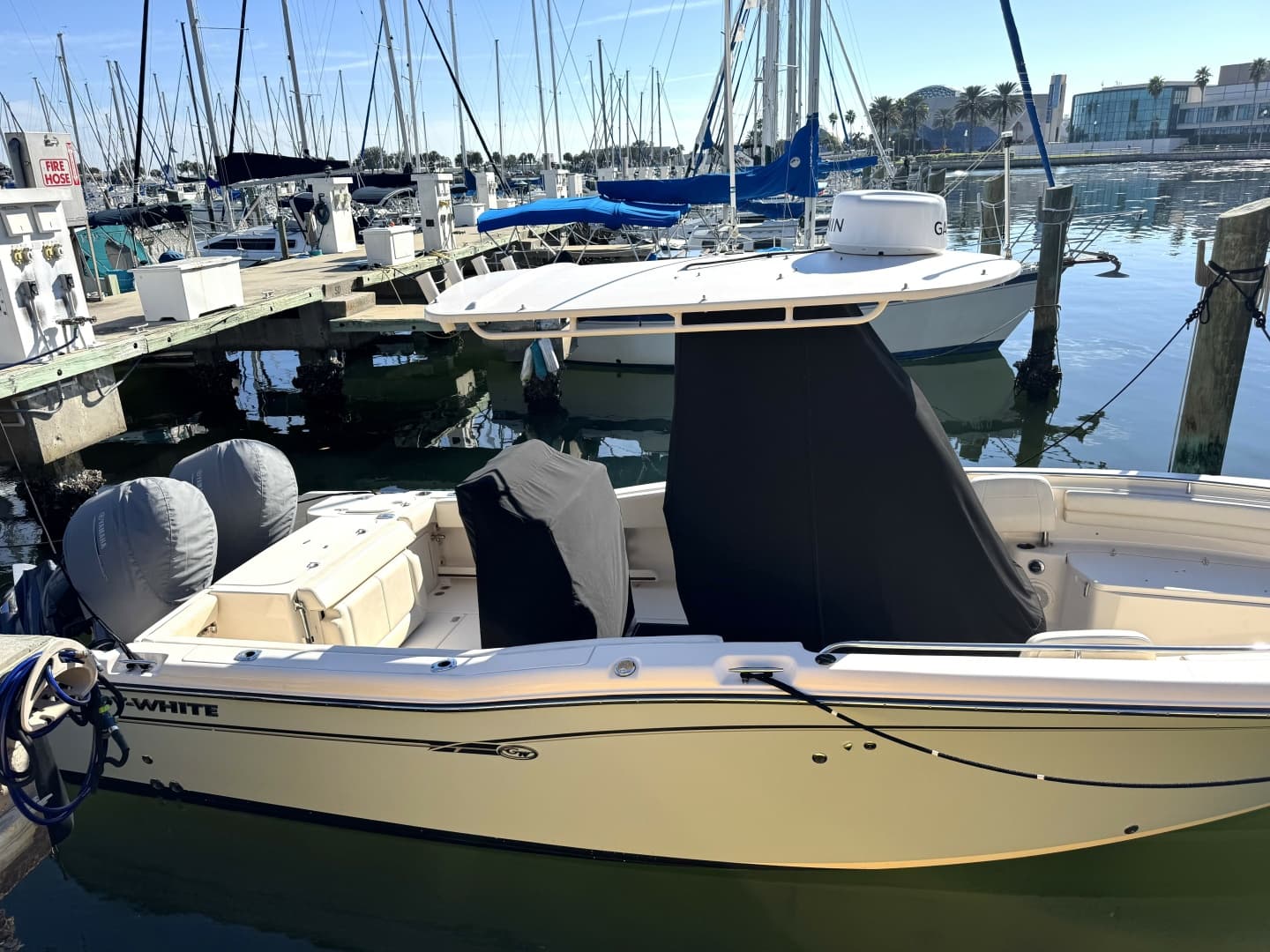 2017 Grady-White Fisherman 257