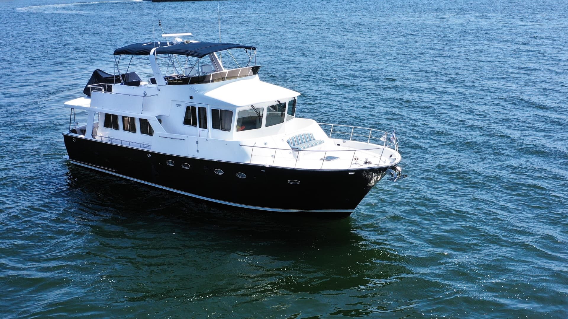 2003 Jefferson 57 Pilothouse