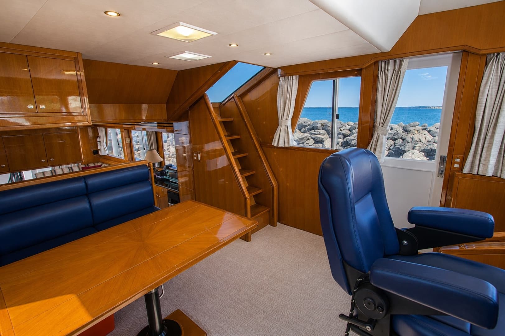 2003 Jefferson 57 Pilothouse