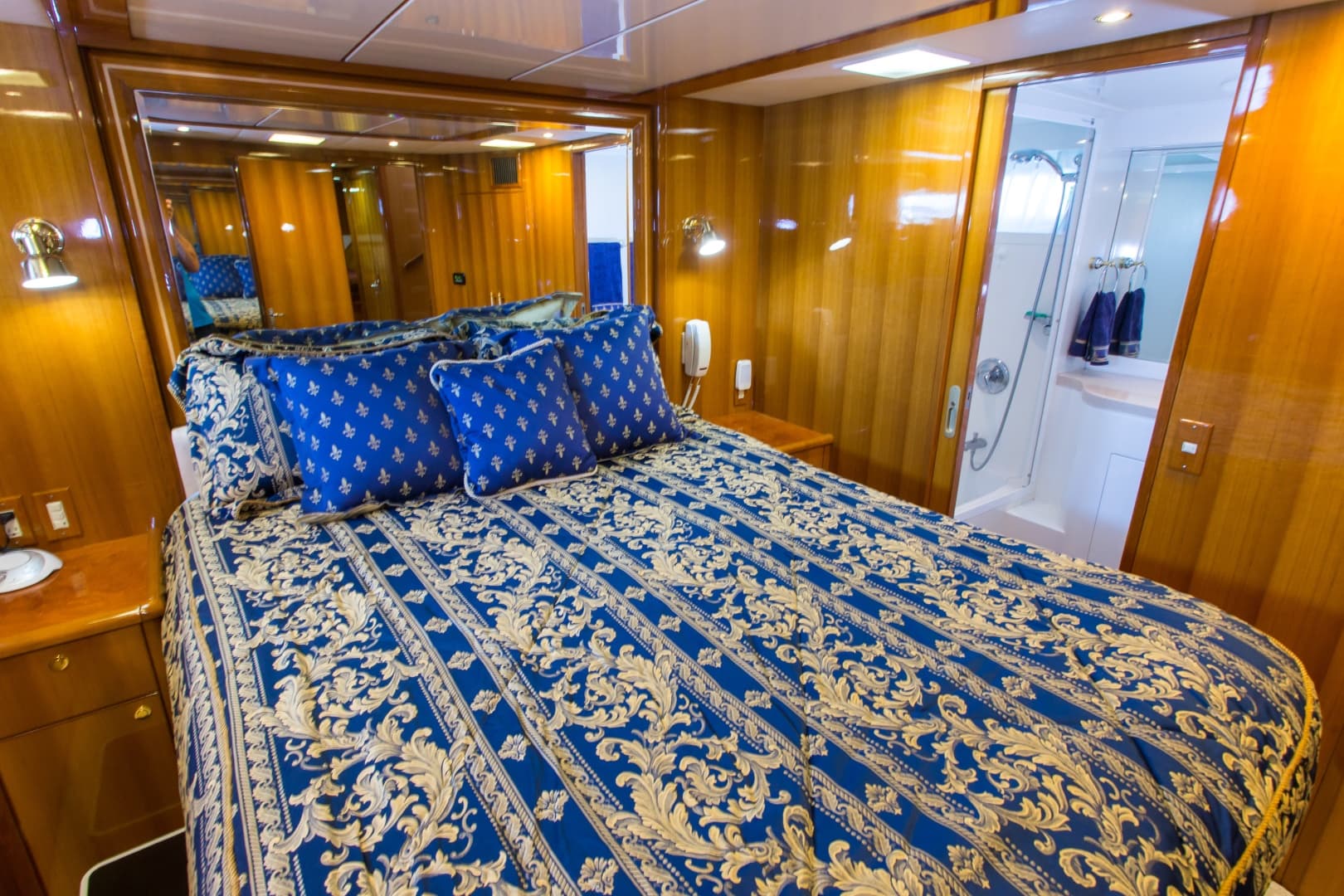 2003 Jefferson 57 Pilothouse