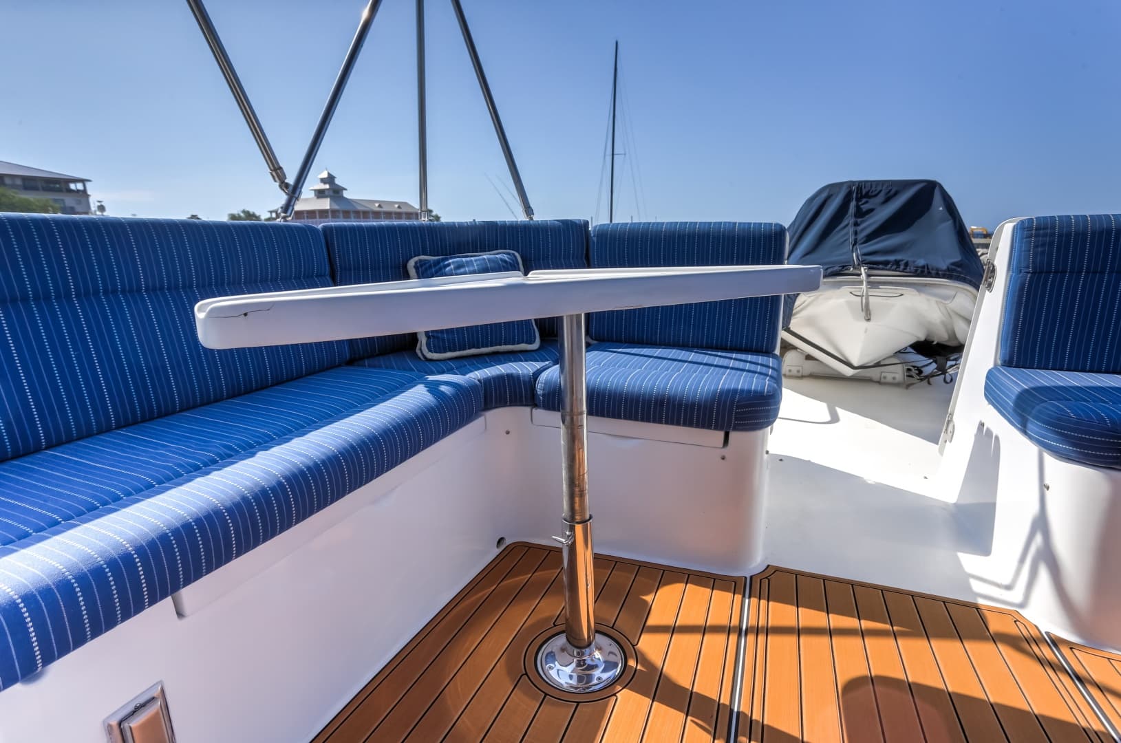 2003 Jefferson 57 Pilothouse