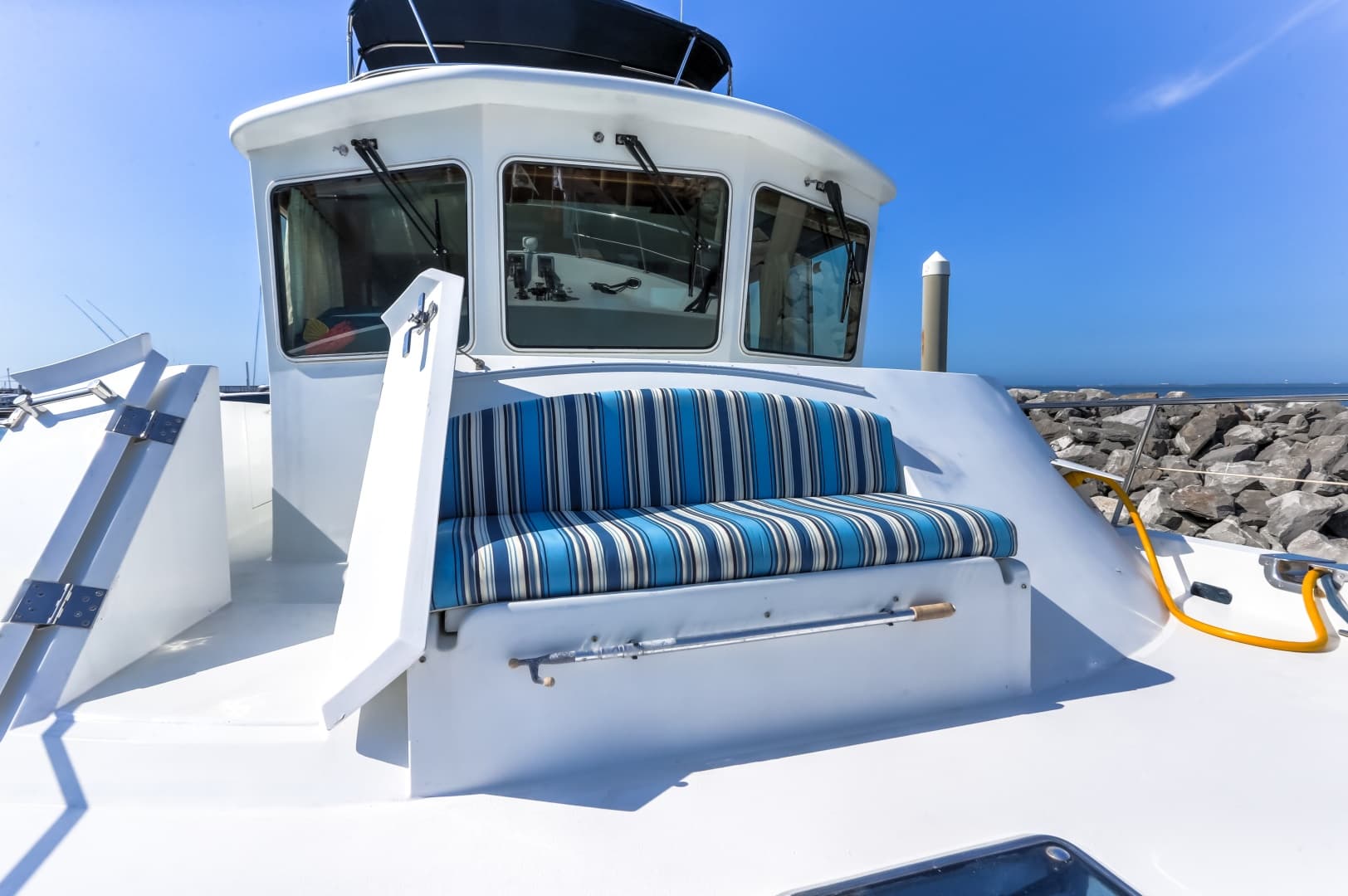 2003 Jefferson 57 Pilothouse