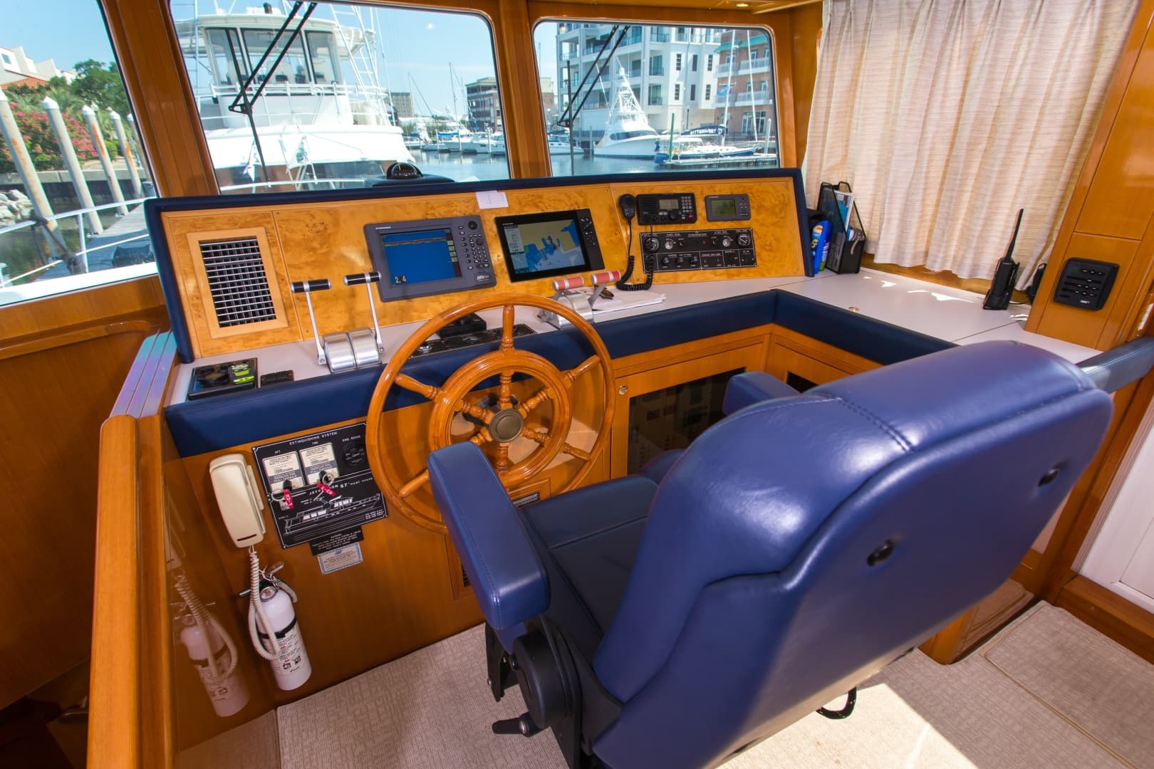 2003 Jefferson 57 Pilothouse