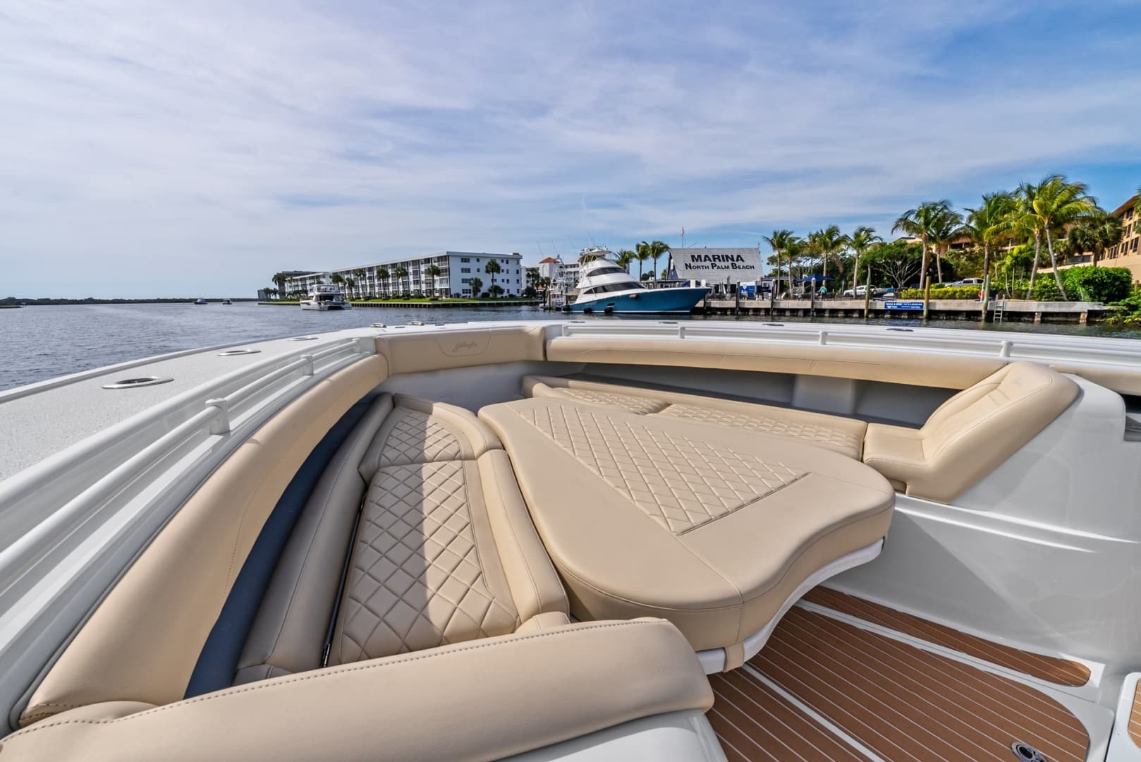 2024 Yellowfin 54 Offshore