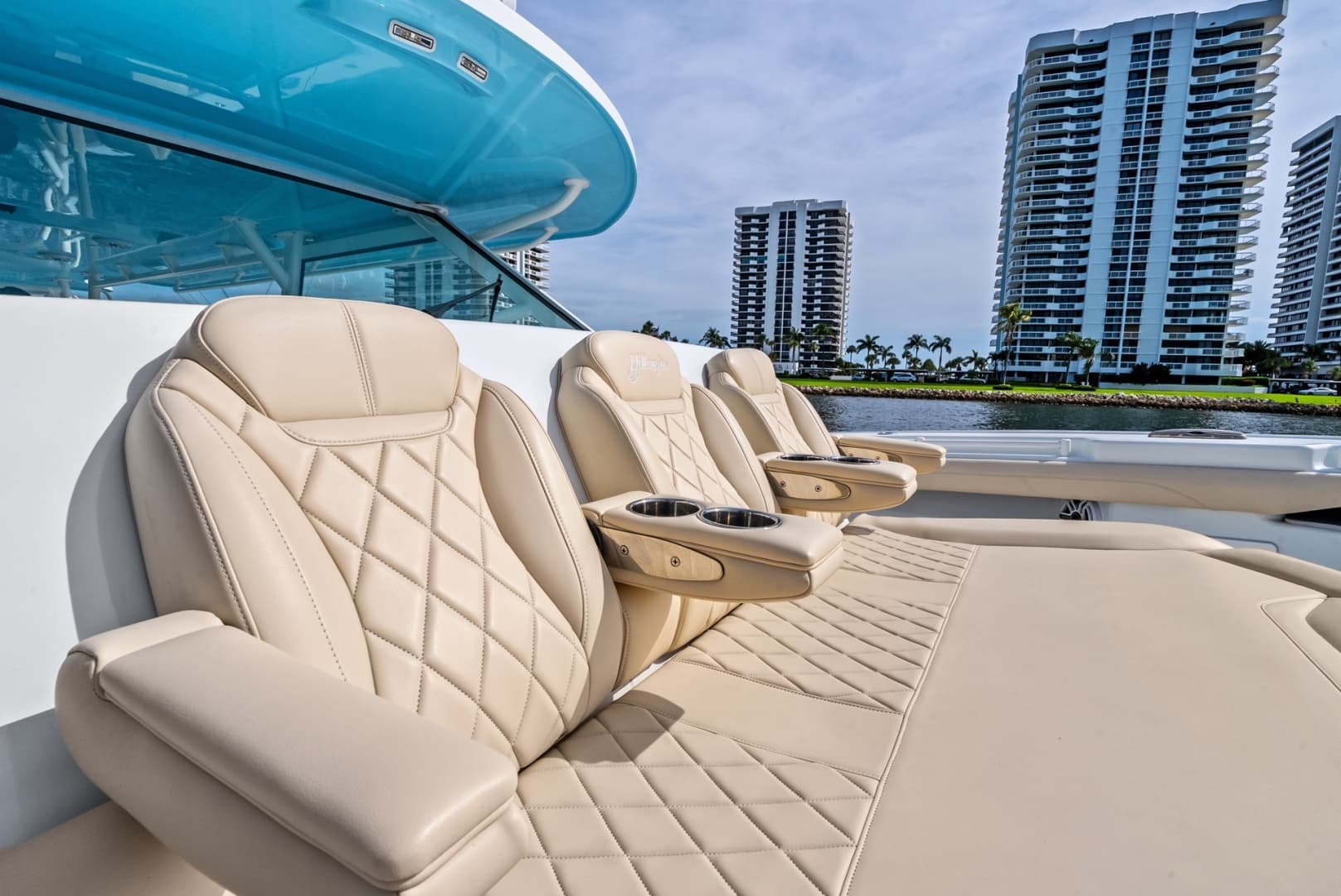 2024 Yellowfin 54 Offshore