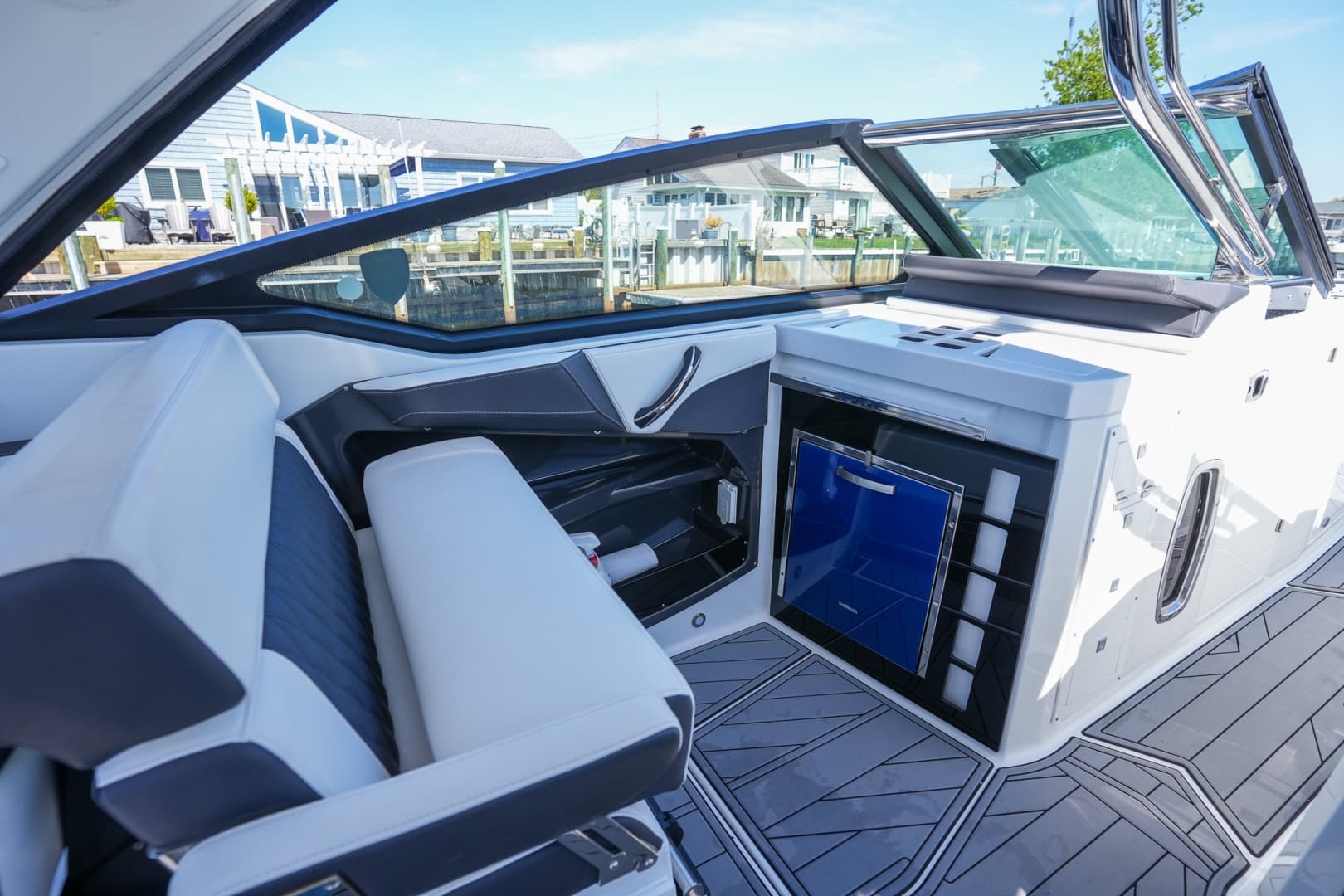 2021 Monterey 385SE Super Express