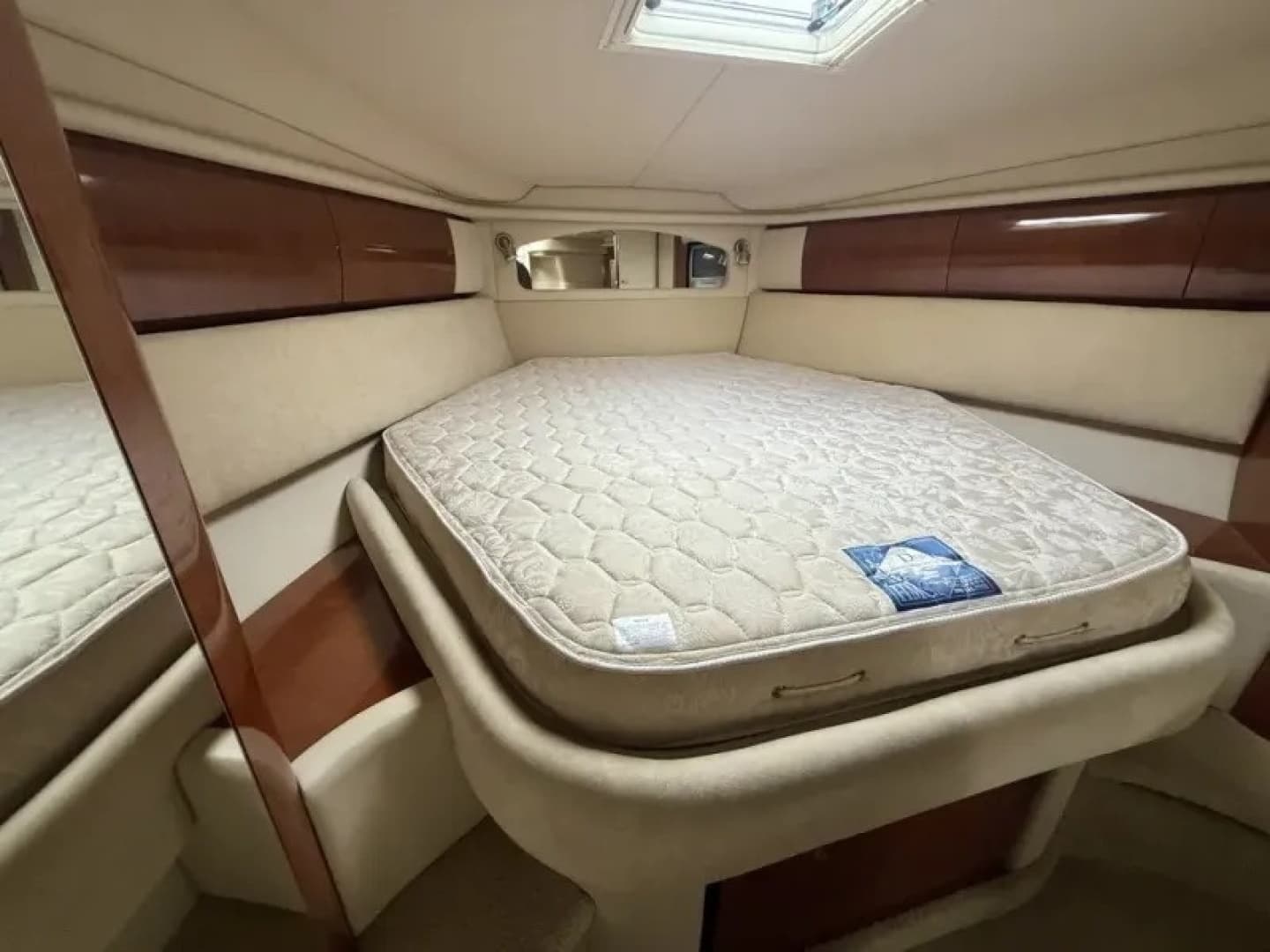2004 Sea Ray 360 SUNDANCER