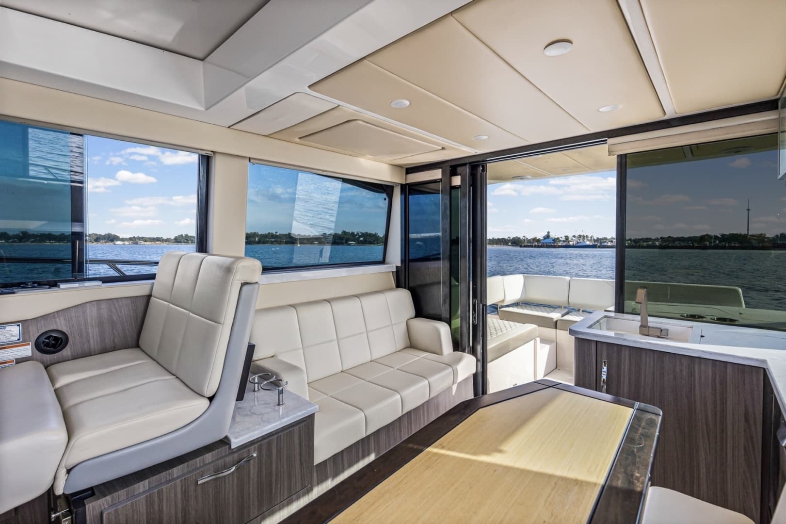 2020 Regal 38 XO