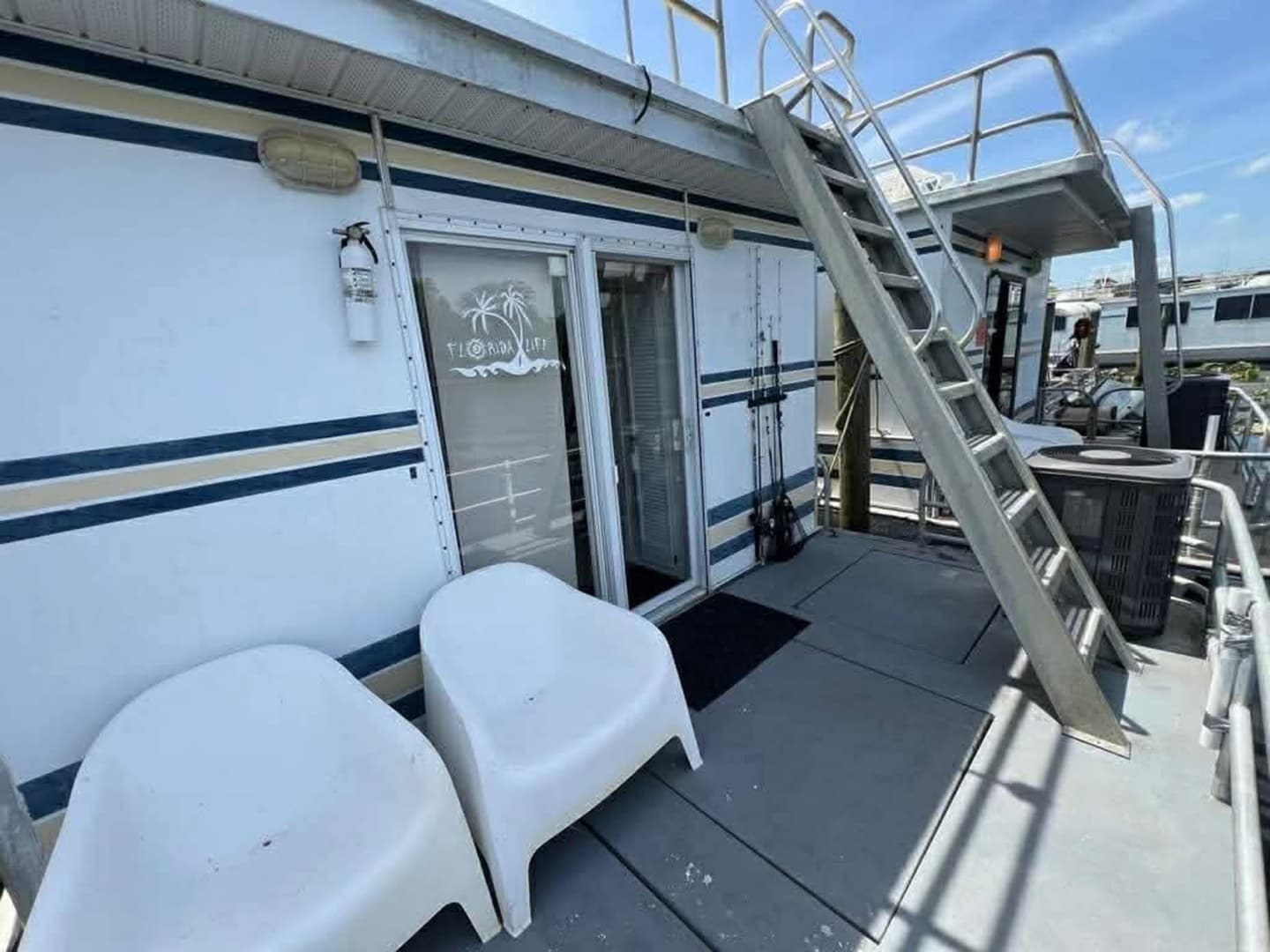1999 Aqua Chalet 4614