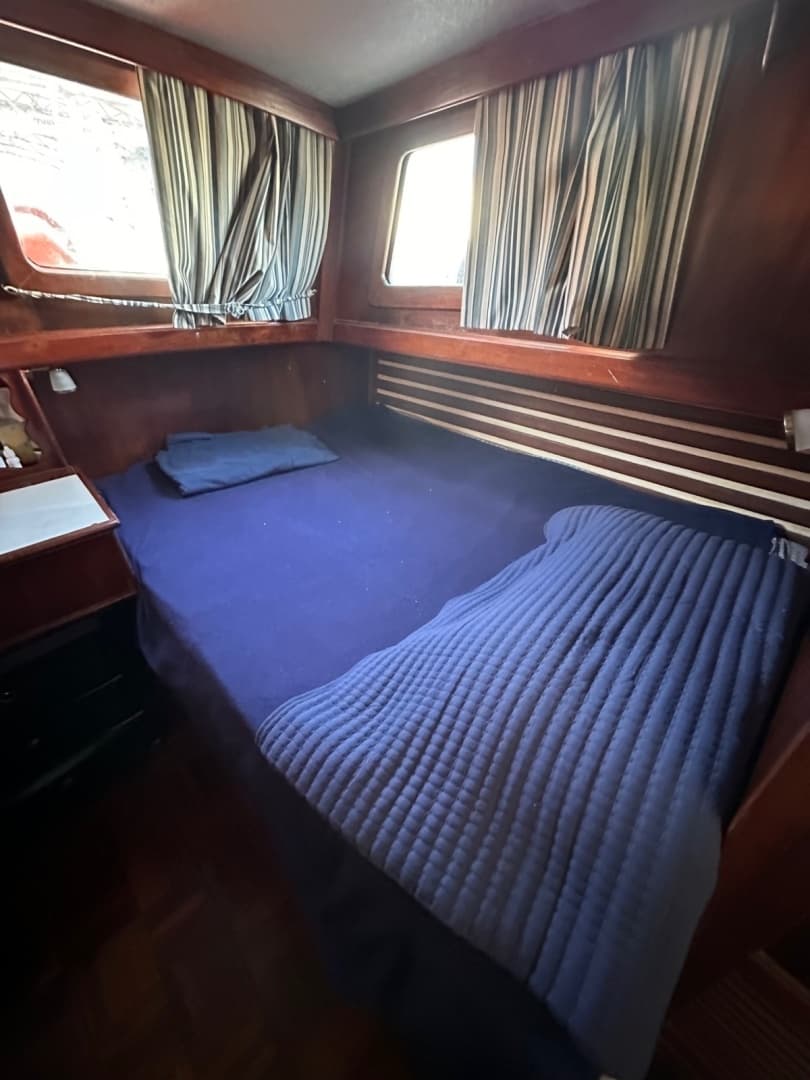 1981 Albin 36 Double Cabin